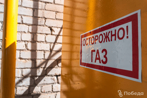 Владимиров пообещал разобраться в ситуации с платным подключением газа в Будённовском округе