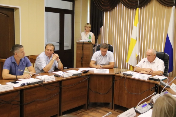 Важные поправки в бюджет Прикумья приняли народные избранники