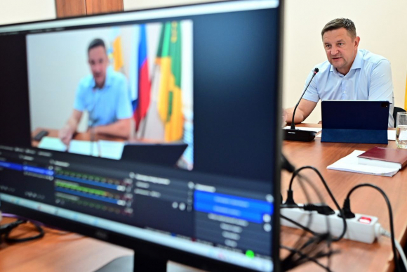 Работа муниципальных перевозчиков волнует жителей Будённовска