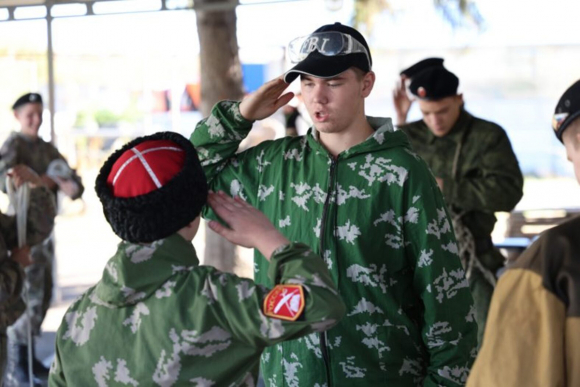 Воспитанники казачьего клуба из Будённовского округа участвовали в ежегодных сборах младших командиров