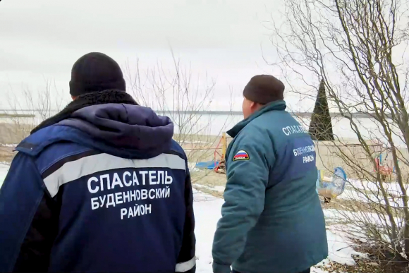 Ежегодно неокрепший лёд на реках и озёрах уносит жизни десятков людей