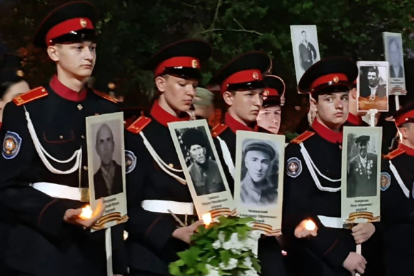 Героическая поверка прошла в Будённовском казачьем кадетском корпусе